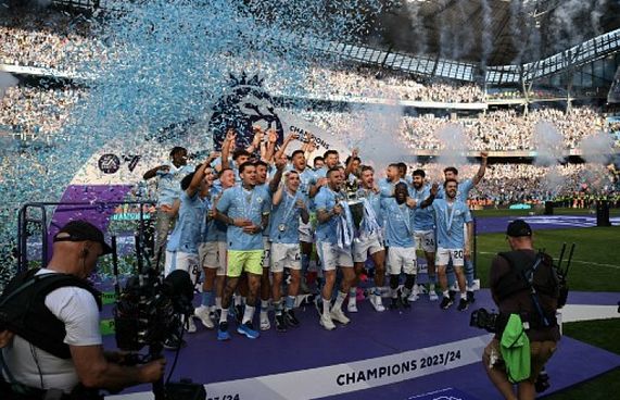 ވިދިދިގެން ހަތަރު ފަހަރަށް ސިޓީއަށް ލީގު ޗެމްޕިއަންކަން