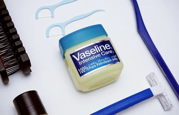 ސެލޫނަށް ނުގޮސް ގޭގައި ރީތިވާނެ ގޮތް