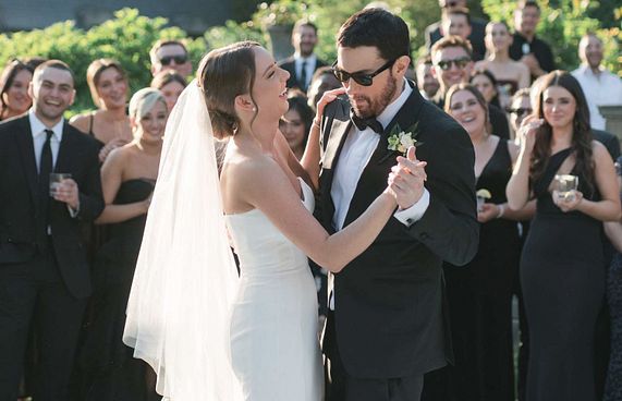 އެމިނެމްގެ ދަރިފުޅު ކައިވެނި ކޮށްފި