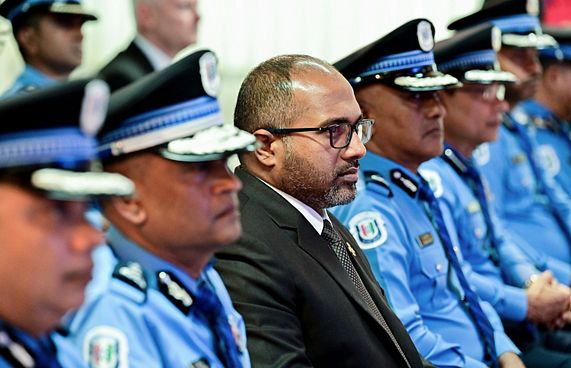 ދެމައިން ނިޔާވި މައްސަލައިގެ ޖިނާއީ ތަހުގީގެއް ކުރަނީ