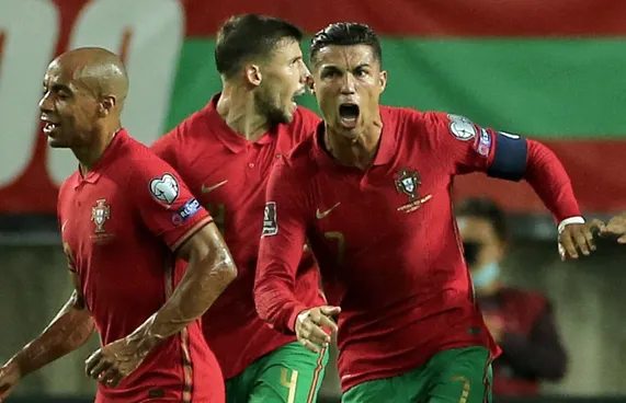 އުމުރުން 39، އަދިވެސް އަހަރެން ފިޓް: ރޮނާލްޑޯ