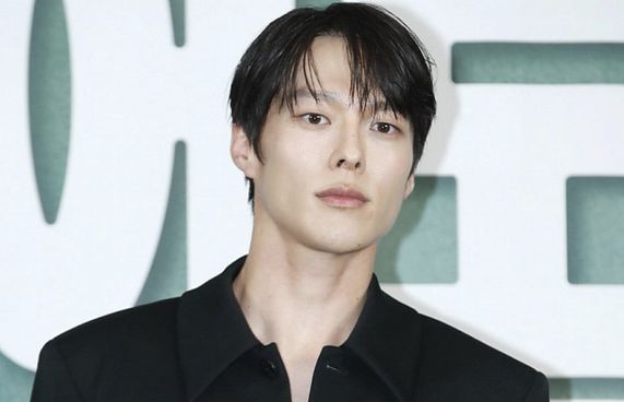 ޖަންގް ކީ-ޔޮންގް ހިންދީ ފިލްމު ކުޅެން ބޭނުންވޭ