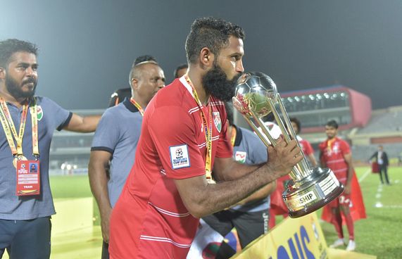 ރާއްޖޭގެ ކާމިޔާބު ހާއްސަ ކުރީ ބަކާގެ ހަނދާނަށް