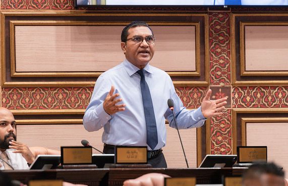 ފެނަކައާ ގުޅޭ ކުއްލި މައްސަލައެއް