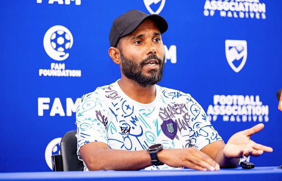 ދިވެހި ފުޓްބޯޅަ ދިރިދިރި އެބައޮތް: އާފީ