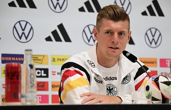 ސްޕެއިން މެޗަކީ ރިޓަޔާ ކުރާ މެޗަކަށް ނުވާނެ: ކްރޫސް