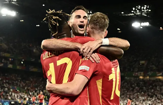 ޖަރުމަނުގެ ހިތް ހަލާކުކޮށްލުމަށް ފަހު ސްްްޕެއިން ސެމީއަށް