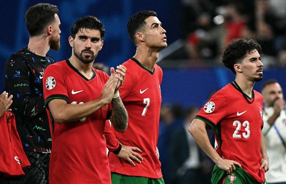 ފްރާންސް ސެމީއަށް، ރޮނާލްޑޯ ހުސްއަތާ ނިންމާލައިފި