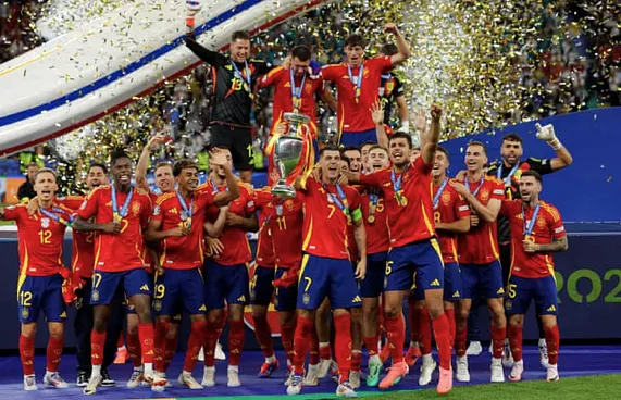 ޔޫރަޕްގެ ޗެމްޕިއަންކަން ސްޕެއިން ހޯދައިފި