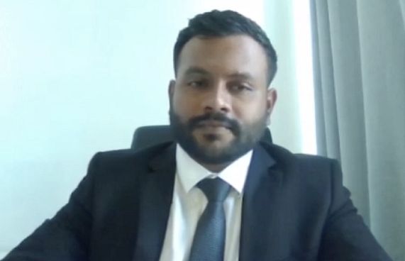 ޑެޕިއުޓީ މިނިސްޓަރު ވަކާލާތުކުރާ މައްސަލަ ބަލަނީ