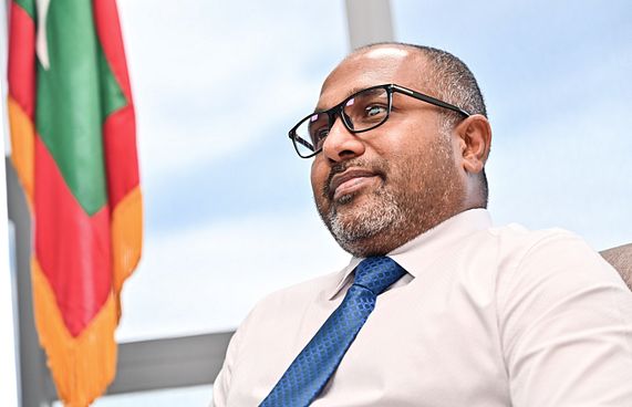 ކަރެކްޝަންސަށް ވަގުތީ ގޮތުން ހުޅުމާލޭން ބިމެއް ދީފި