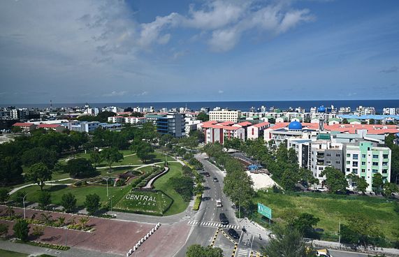 ނުހައްގުން ހޯދާ ފައިސާއިން ހުޅުމާލެއިން ފްލެޓާއި ބިން!