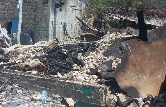 ހަންޏާމީދޫގެ ގެއެއްގައި ރޯވެ، އަނދައި އަޅިއަށް