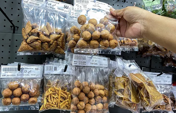 ތެލުލިފަތާއި ކުޅިކާޖާ، މިންގަނޑަށް ނުފެތި ވިއްކަނީ