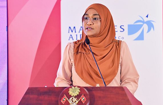 "ޓޫރިޒަމްގައި އަންހެނުންނަށް އޮތް ހުރަހަކީ ދެކޭ ގޮތް"