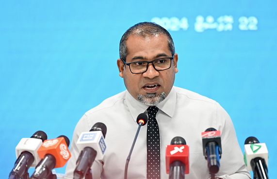 ޗާގޯސް ހޯދަން ނޫޅެޔޭ ކިޔަނީ އޮޅުވާލަން: ހަލީލް