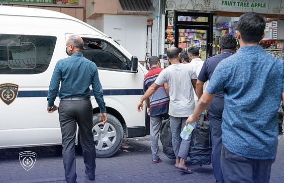 ރަށުމާރުކޭޓުން ގަވާއިދާ ހިލާފު 23 ބިދޭސީން އަތުލައިފި