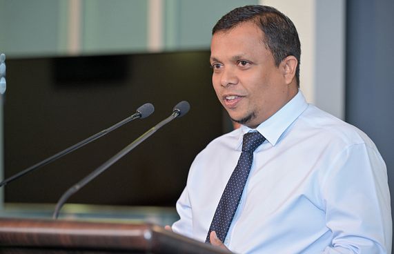 ޑޮލަރު ރިޒާވް އިތުރުކުރާނަން، ރައްޔިތުންނަށް ބުރަނުވާނެ