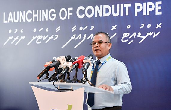 ޓޫރިޒަމް ދާއިރާއިން ފެން ކުންފުންޏަށް ޑޮލަރު ހޯދަނީ