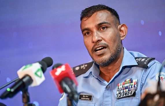 ޒާތީ މައުލޫމާތު އާއްމުކުރުމުން ފުލުހުންނަށް ފާޑުކިޔުން!