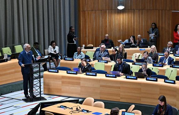 މޫސުމީ ގެއްލުންތަކާ ގުޅިގެން ދޭ އެހީ އިތުރުކުރަންޖެހޭ