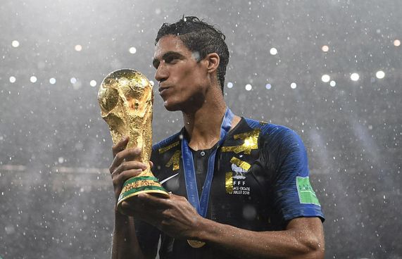 ފްރާންސްގެ ވޯލްޑް ކަޕް ތަރި ވަރާން ރިޓަޔާކޮށްފި