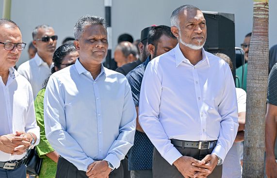 ސަހަރާ ނިންމަން އެހީވި މީހުންނަށް ރައީސްގެ ޝުކުރު