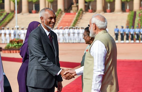 އިންޑިއާ ކޮންސިއުލޭޓެއް އައްޑޫގައި ހަދަން މަޝްވަރާކޮށްފި