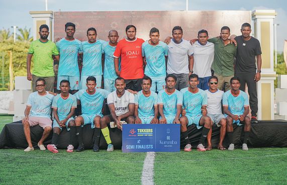 ސޮނެވާ ޖާނީ ހުއްޓުވައި ޖޯލި މޯލްޑިވްސް ސެމީ އަށް