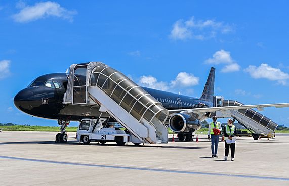 ބިއޯންޑުން އާ މަންޒިލްތަކަށް ދާން މަސައްކަތް ކުރަނީ