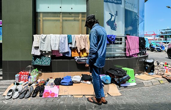 މި ބާޒާރުގައި "ހަމަ" އެއް ކަމެއް ވެސް ނެތް