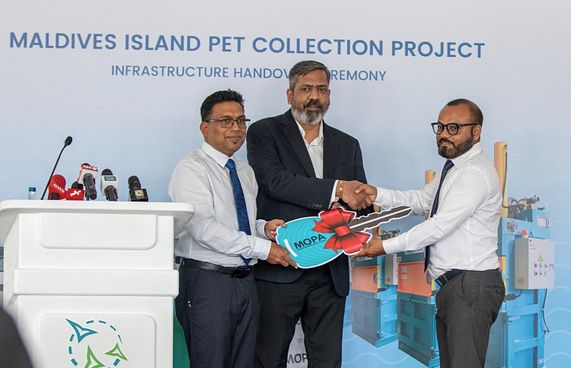 ބޭނުންކޮށްފައިވާ ޕްލާސްޓިކް ފުޅި އެކްސްޕޯޓުކޮށްފި