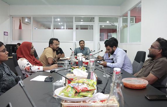 އެވޯޑުގެ މައްސަލަ ތަހުގީގުކުރަން އޭސީސީން އެމްއެމްސީއަށް