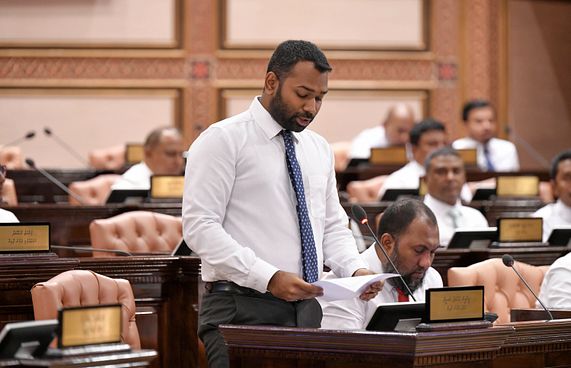 ޓެކްސީތައް ޓޯކުރި މައްސަލާގައި ކުއްލި މައްސަލައެއް