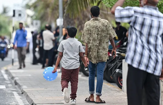 ދަރިންނާ ބައްދަލުކުރަން އެޕޮއިންޓްމަންޓް: އަނިޔާއެއް!