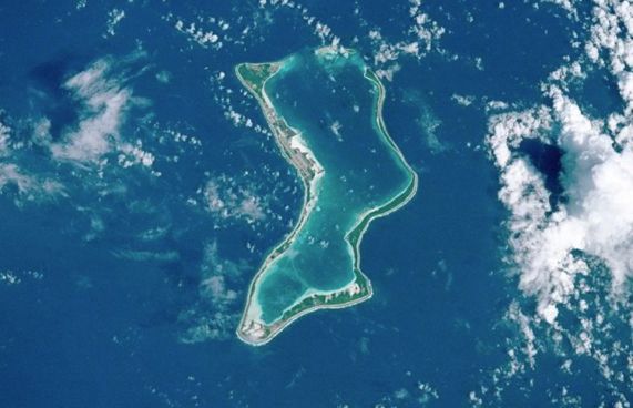 މޮރިޝަސްއާ ޗާގޯސް ހަވާލުކުރުން އިނގިރޭސި ވިލާތުން ފަސްކޮށްފި