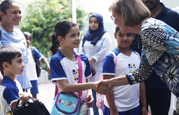 ބިލަބޮންގް އާއި ފިންލެންޑް ސްކޫލުން ގްރޭޑް 1އަށް ޖާގަ