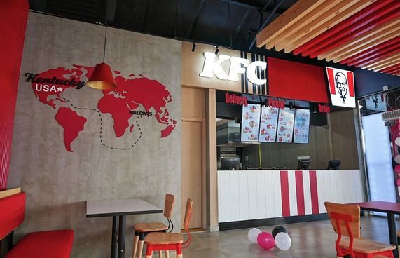 ހުޅުމާލޭގެ ކޭއެފްސީ އާއި ޕިއްޒާ ހަޓް ބަންދުކޮށްފި