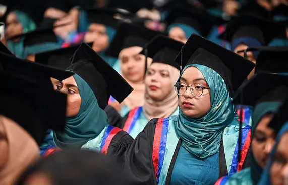 މުޅި އަހަރު ސްޓޫޑެންޓް ލޯނަށް އެދުމުގެ ފުރުސަތު ހުޅުވާލަނީ