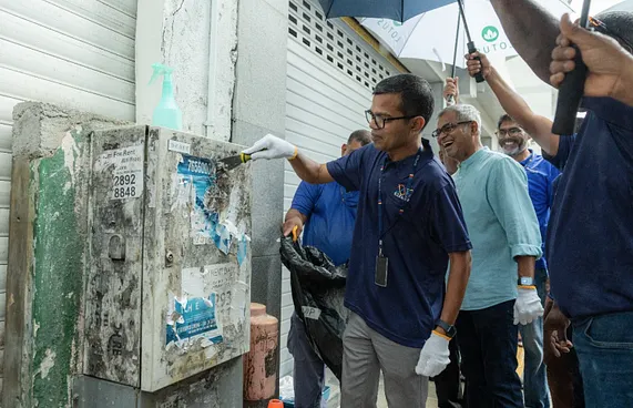 ކަރަންޓު ފޮށިތައް ސާފުކުރަން ސްޓެލްކޯއިން ނުކުމެއްޖެ