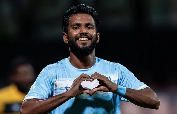 ކުޑަހުވަދޫ ބަލިކޮށް މީދޫން، ދިއްދުއާ އެކު ދެވަނަބުރަށް