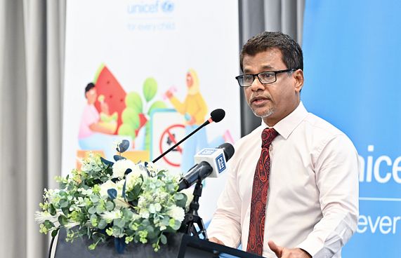 ވޭޕްކުރުމާ ދެކޮޅަށް ވަކާލާތުކޮށްދިނުމަށް ނާޒިމް އެދިވަޑައިގެންފި