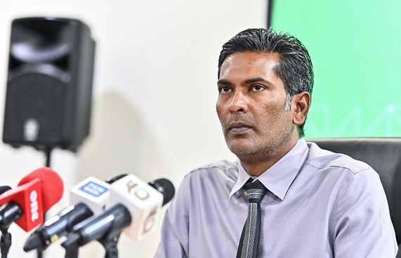 ފަޒުލްއަށް ކުރަނީ ލިޔުންތަކެއް ނައްތާލިކަމުގެ ތުހުމަތު