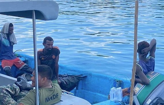 ސޯމާލިއާ ބަޔަކު ފުވައްމުލަކު ކައިރިން ހިފަހައްޓައިފި