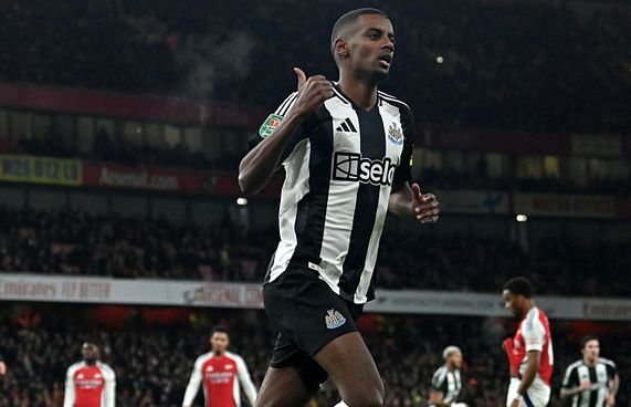 އާސެނަލް ބަލިކޮށް ނިއުކާސަލް ފައިނަލާ ގާތަށް