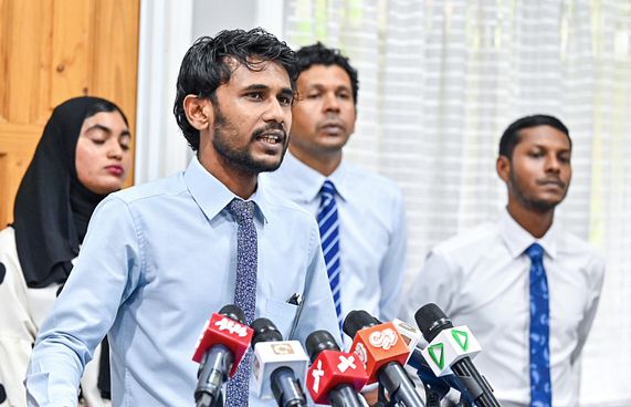 ޑިމޮކްރެޓްސްގެ ވަގުތީ ރައީސަކަށް ފިރުޝާން