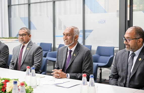 "ދިވެހިންނަށް ފައިދާވާ ހުރިހާ މަގަކުން ކުރިއަށްދާނަން"