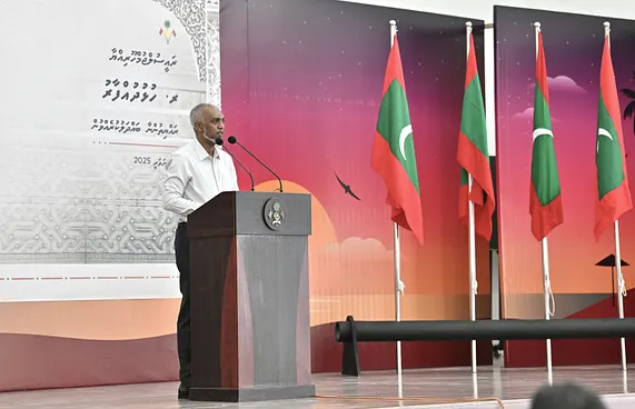 މަޑުއްވަރިއަށް އުފުލަންދޫ އަދި މީދުއަށް ތާވަތާ ދެނީ