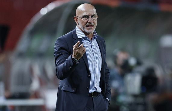 ޔޫރޯގެ ނިޔަލަށް ލަފުއެންޓޭ މަގާމުގައި ދެމިހުންނާނެ