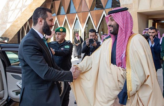 ސައޫދީ އާއި ގަތަރުން ސީރިއާގެ ދަރަނި ދައްކައިދެނީ